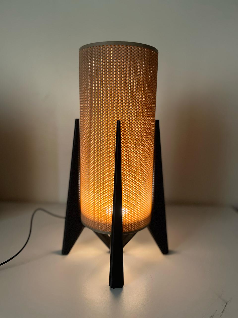 The Rocket - Luminária de Mesa